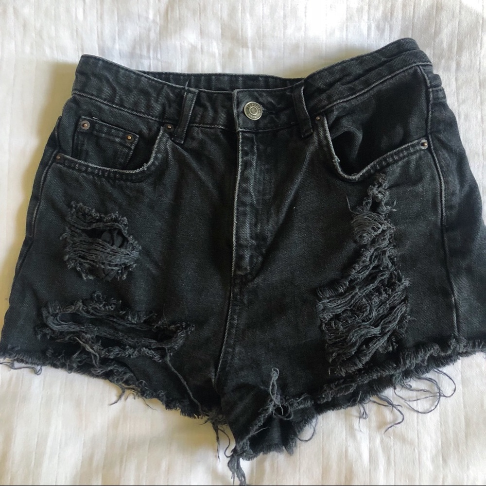 H&M black denim shorts